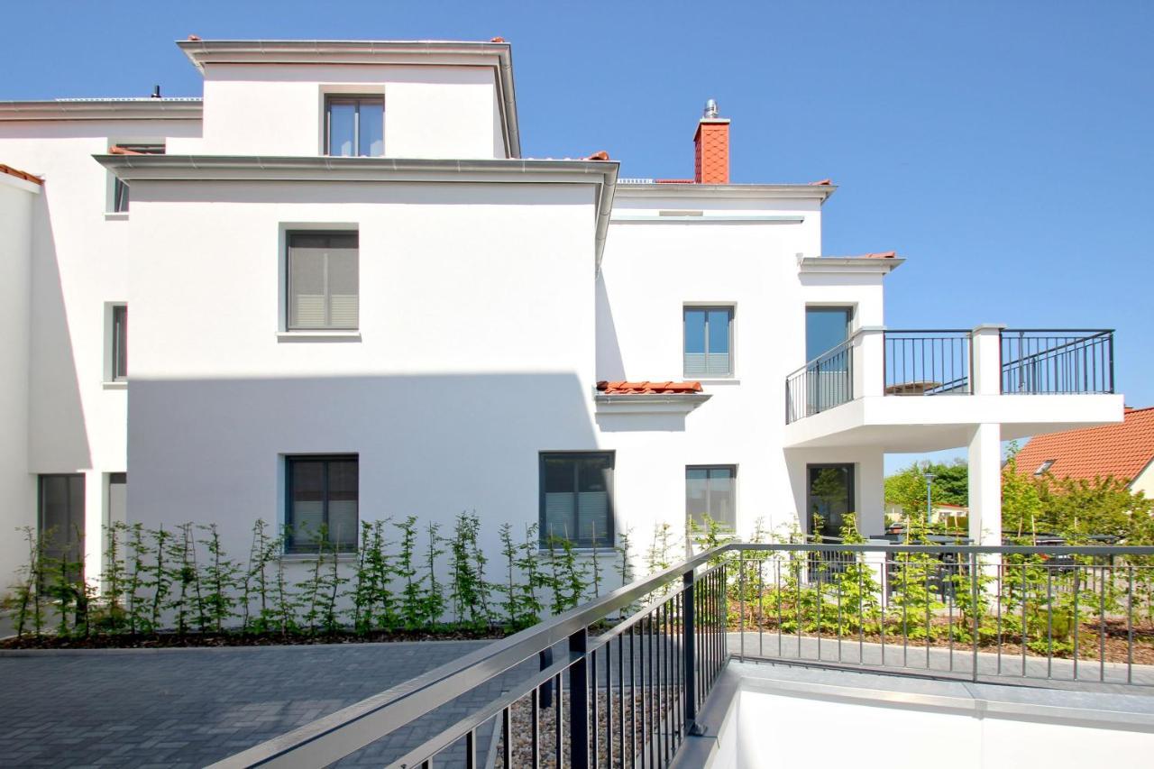 Zentrale Fewo Mit Terrasse, Gratis Nutzung Vom Ahoi Erlebnisbad Und Sauna In Sellin - Villa Anni Fewo 02 Goehren  Exterior photo
