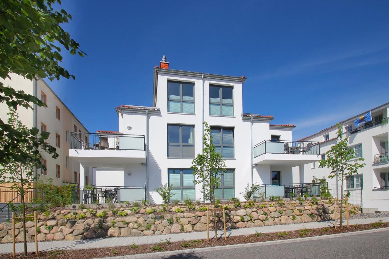 Zentrale Fewo Mit Terrasse, Gratis Nutzung Vom Ahoi Erlebnisbad Und Sauna In Sellin - Villa Anni Fewo 02 Goehren  Exterior photo